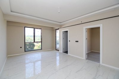 Interior 2