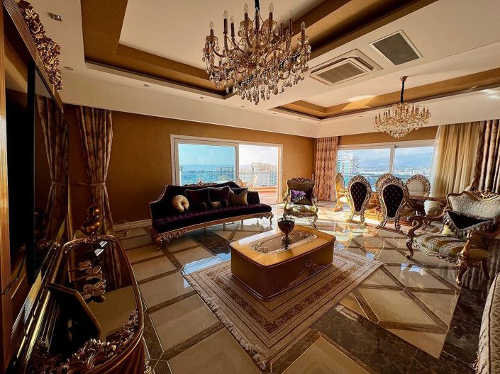 Image No.14-4 Bed Apartment for sale