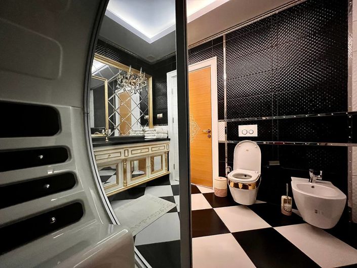 Image No.45-4 Bed Apartment for sale