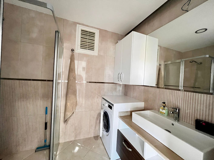 Image No.21-1 Bed Apartment for sale