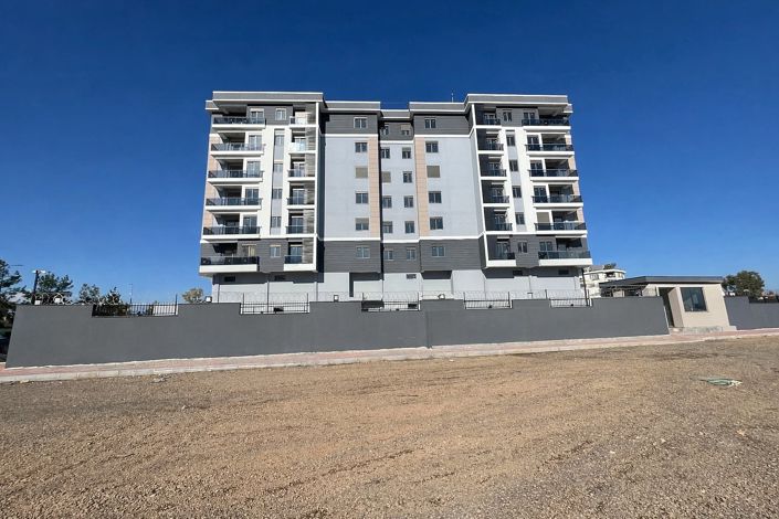 Image No.25-3 Bed Apartment for sale