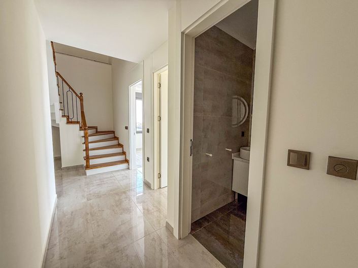 Image No.19-Appartement de 2 chambres à vendre à Saray