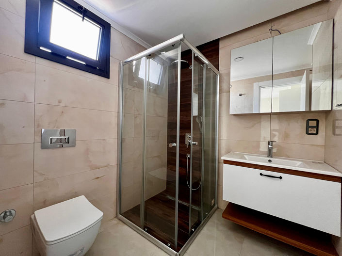 Image No.28-2 Bed Apartment for sale