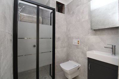 Interior 12