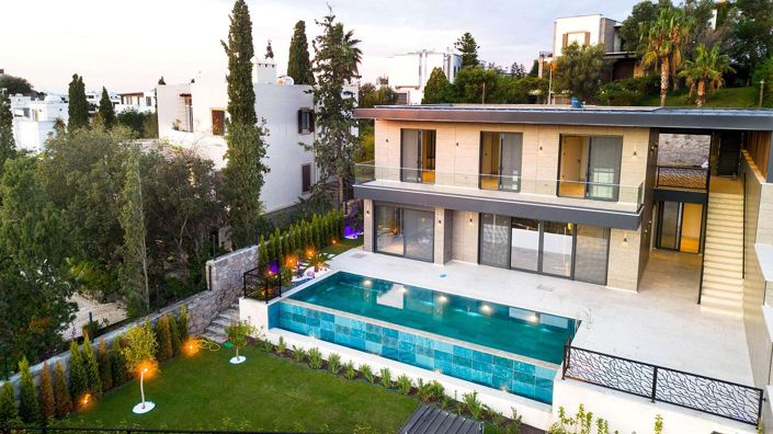 Image No.1-Maison / Villa de 5 chambres à vendre à Yalikavak