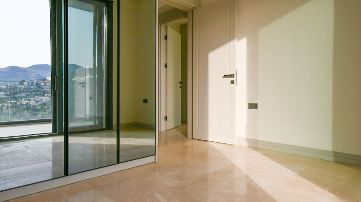 Image No.30-5 Bed House/Villa for sale