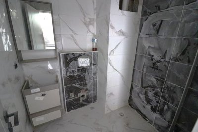 Interior 7