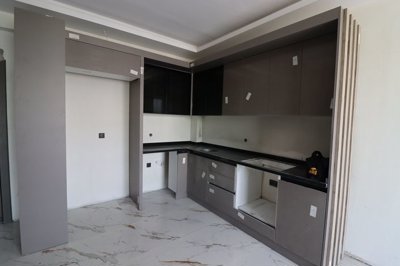 Interior 4
