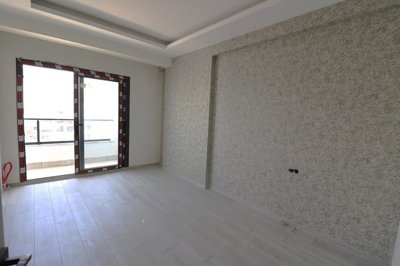 Interior 5