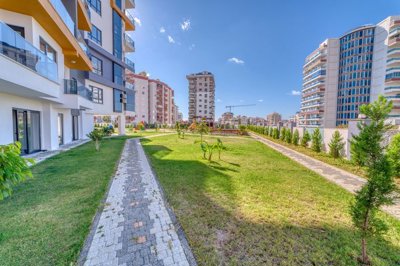 Exterior 9