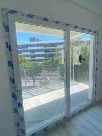 Interior 10