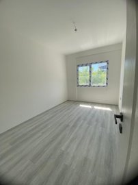 Interior 6