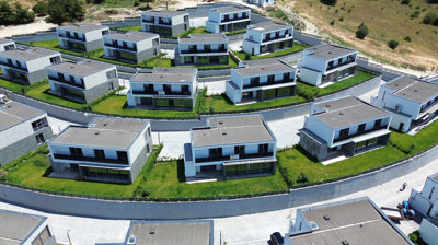 Exterior 10