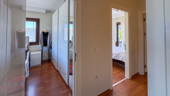 Image No.56-4 Bed House/Villa for sale