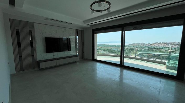 Image No.22-3 Bed Apartment for sale