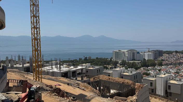 Image No.53-3 Bed Apartment for sale