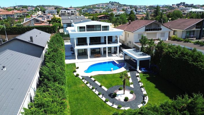 Image No.1-7 Bed House/Villa for sale