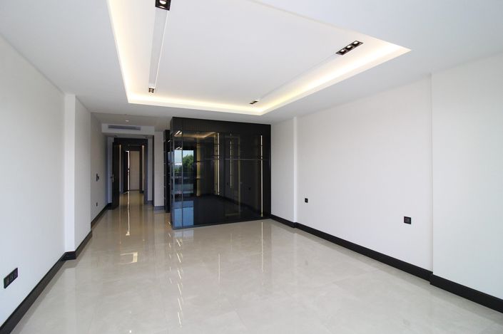 Image No.40-7 Bed House/Villa for sale