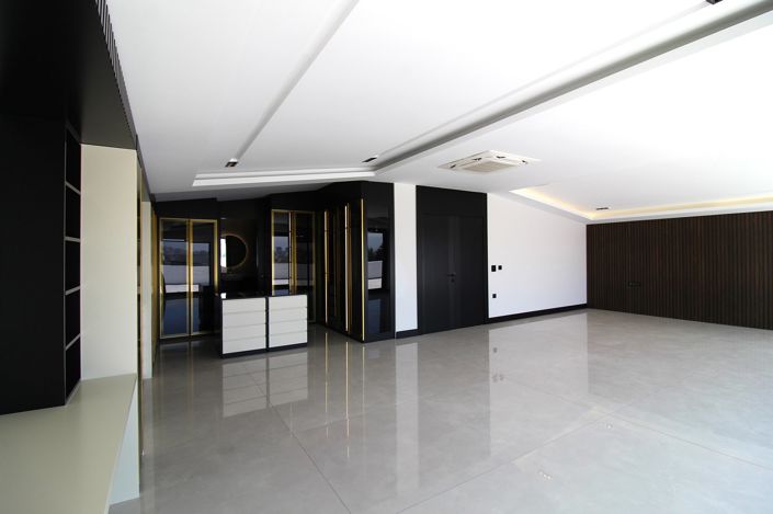 Image No.43-7 Bed House/Villa for sale