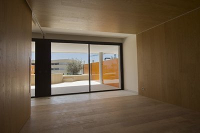 Interior 2