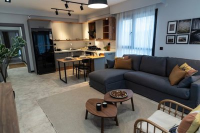 Interior 2