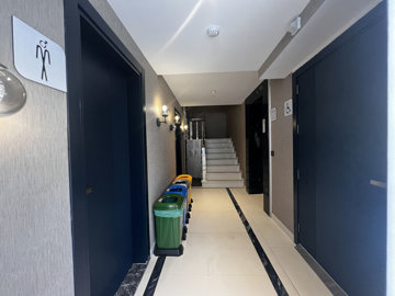 Exterior 9