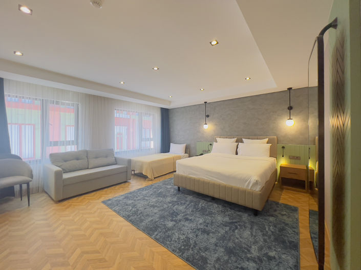 Image No.10-28 Bed Commercial for sale