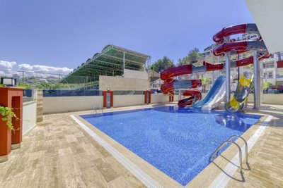 Exterior 5