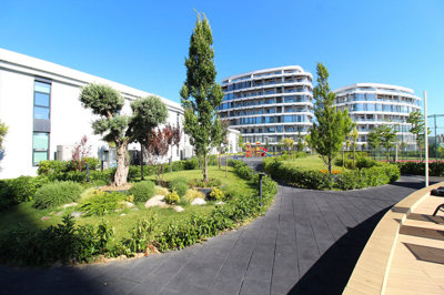 Exterior 7