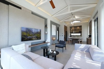 Interior 1