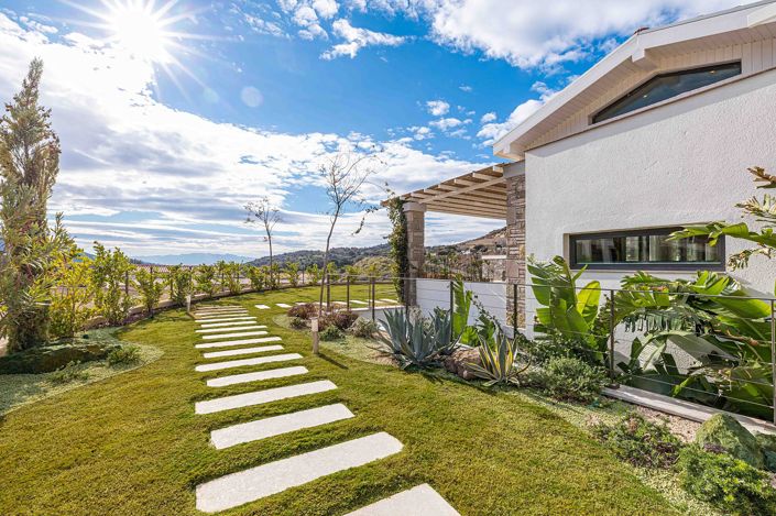 Image No.8-5 Bed House/Villa for sale