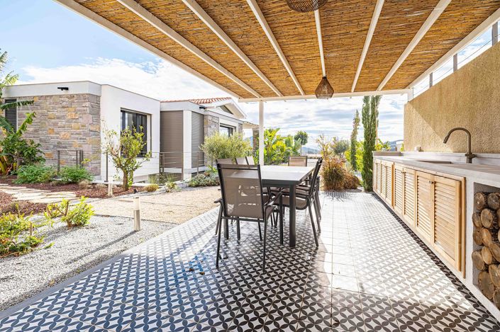 Image No.9-5 Bed House/Villa for sale