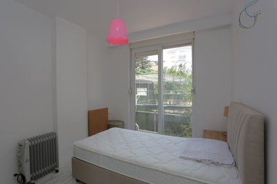 Interior 5