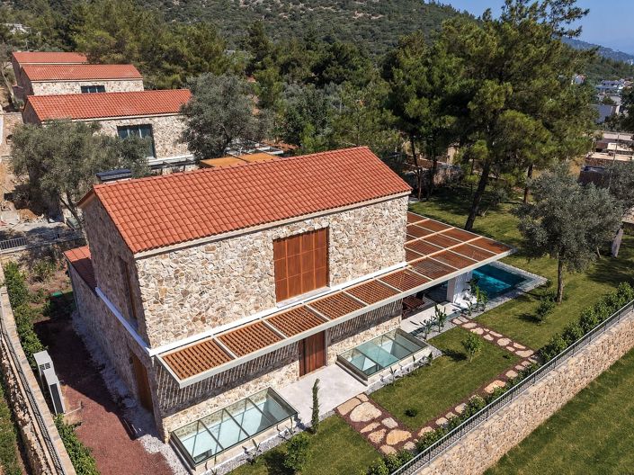 Image No.5-Maison / Villa de 4 chambres à vendre à Torba