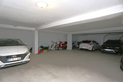 Exterior 5