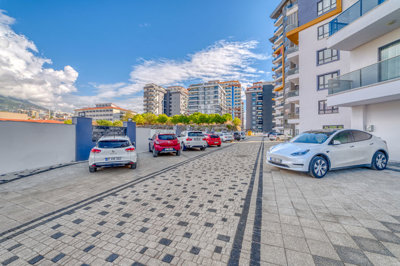 Exterior 10