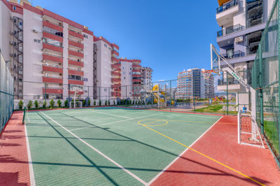 Exterior 12
