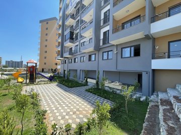Exterior 8