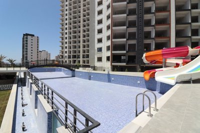 Exterior 10