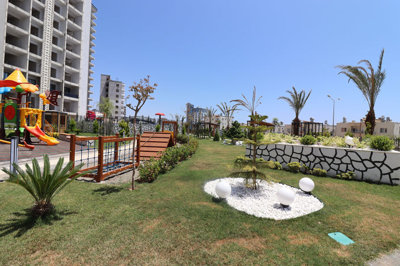 Exterior 8