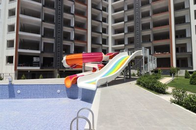 Exterior 11