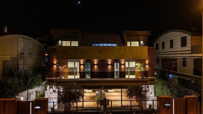 Image No.4-4 Bed House/Villa for sale