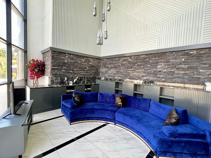 Image No.10-3 Bed Apartment for sale