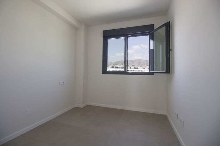 Image No.13-4 Bed Apartment for sale