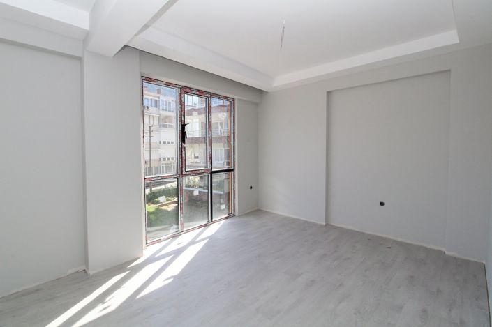 Image No.12-2 Bed Apartment for sale