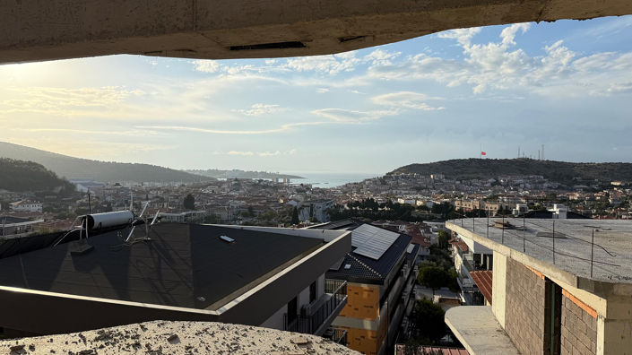 Image No.34-2 Bed Apartment for sale