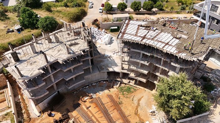 Image No.13-2 Bed Apartment for sale