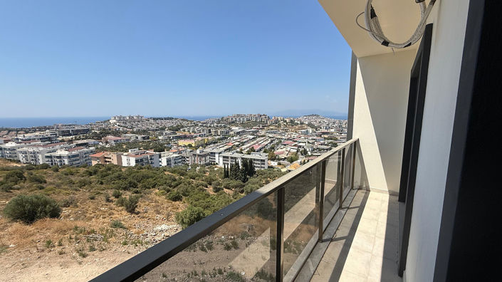 Image No.17-3 Bed Apartment for sale