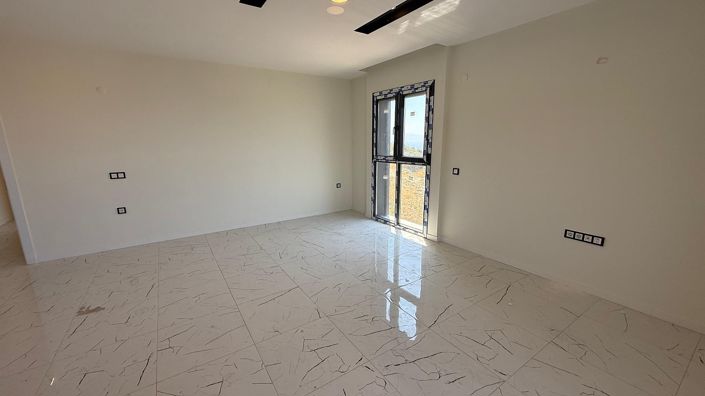 Image No.7-3 Bed Apartment for sale