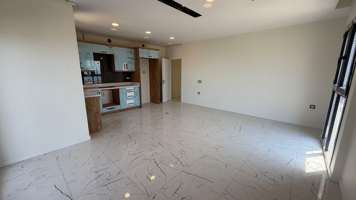 Image No.8-3 Bed Apartment for sale